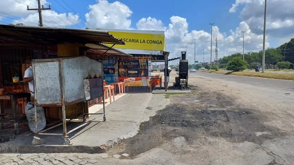 Comerciantes notificados pelo DNIT temem despejo e pedem prazo para se reorganizar