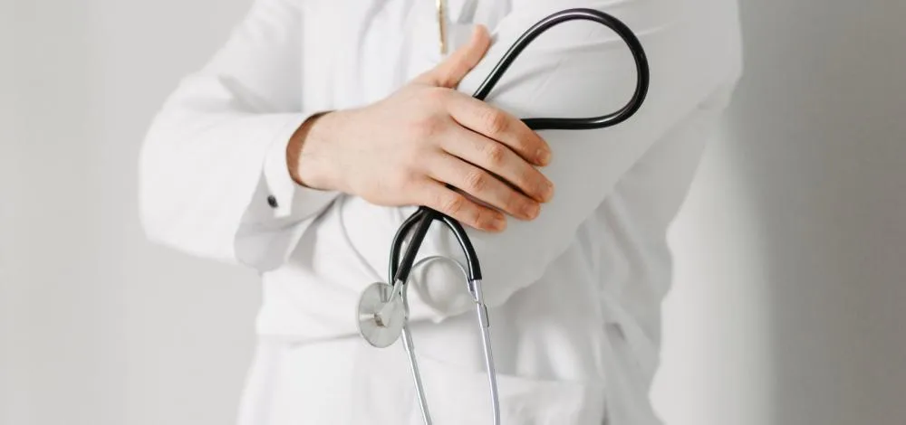 Governo seleciona 501 médicos especialistas para áreas vulneráveis