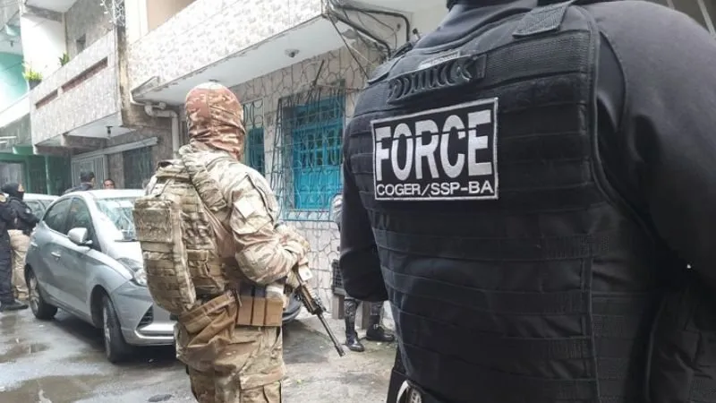 Polícia Federal busca informações sobre seis foragidos da Operação Krampus