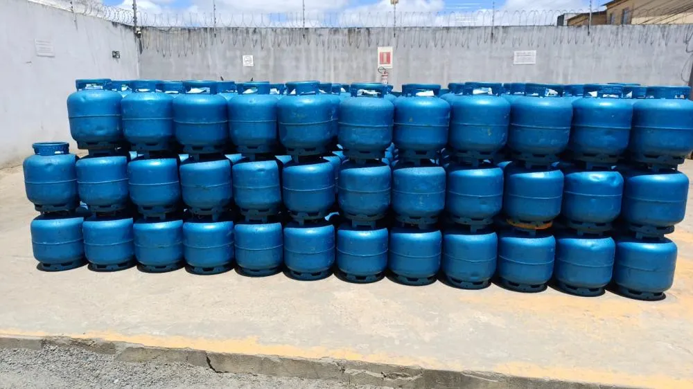 Reajuste no preço do gás começa a ser sentido em Feira de Santana; aumento pode chegar a R$ 5 por botijão