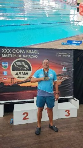 Nadador feirense conquista medalhas na Copa Brasil de Natação