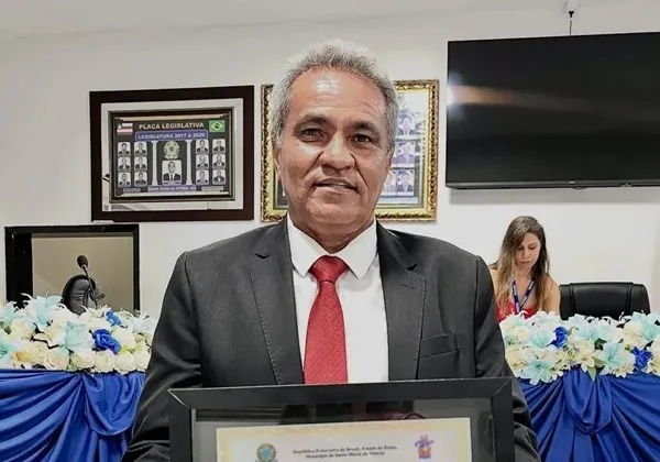 Ex-prefeito é réu por improbidade; MP pede bloqueio de R$ 12,7 milhões em bens