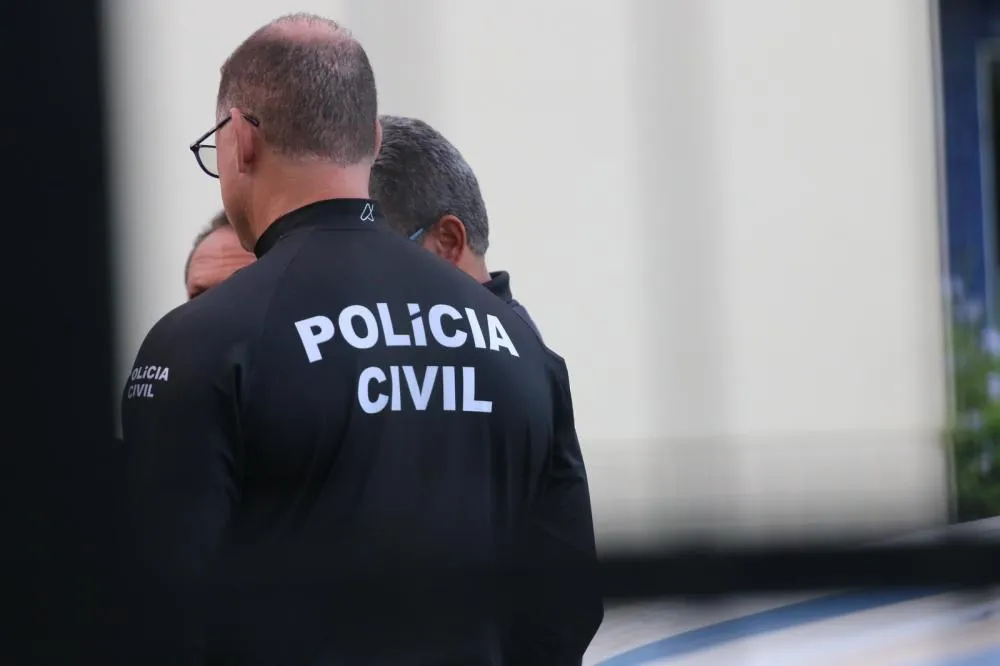 Polícia Civil cumpre mandado de prisão por roubo com resultado morte em Camaçari