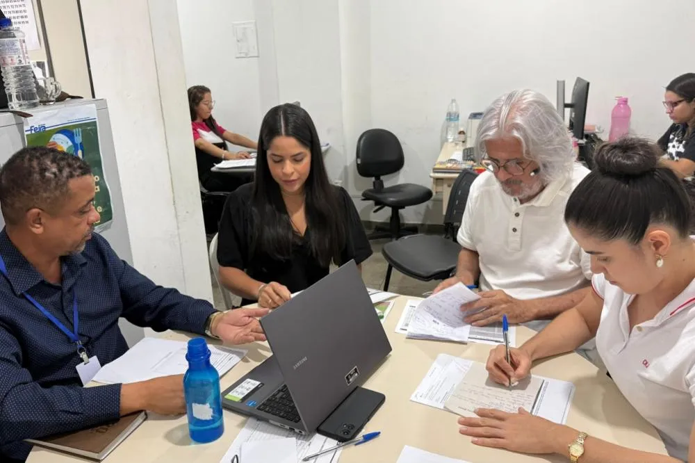 Reunião alinha estratégias para aprimorar o PAA Leite em Feira de Santana