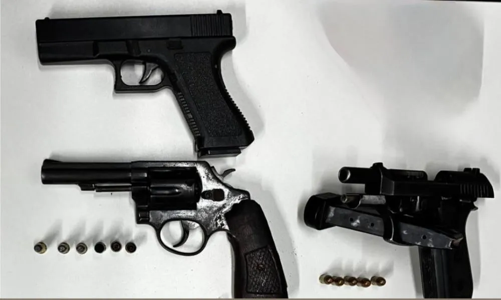 Dois suspeitos morrem em confronto com a CIPE Leste em Feira de Santana