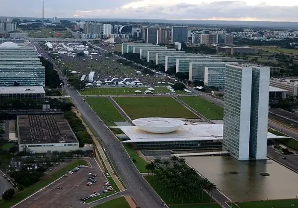 Brasília vai deixar de ser Capital do Brasil em novembro; saiba por quê