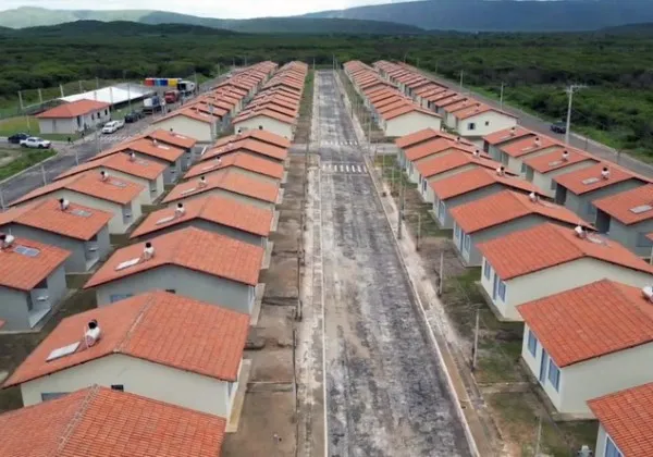 Lula lança programa de reforma de moradias