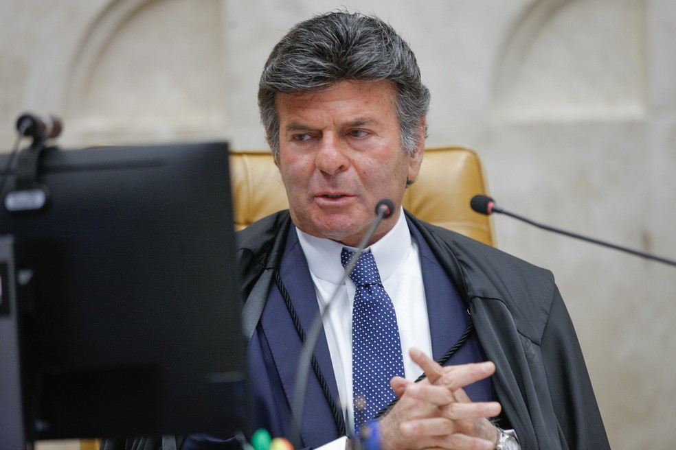 Após reunião de ministros, Fux vai se pronunciar nesta quarta-feira sobre ameaças de Bolsonaro