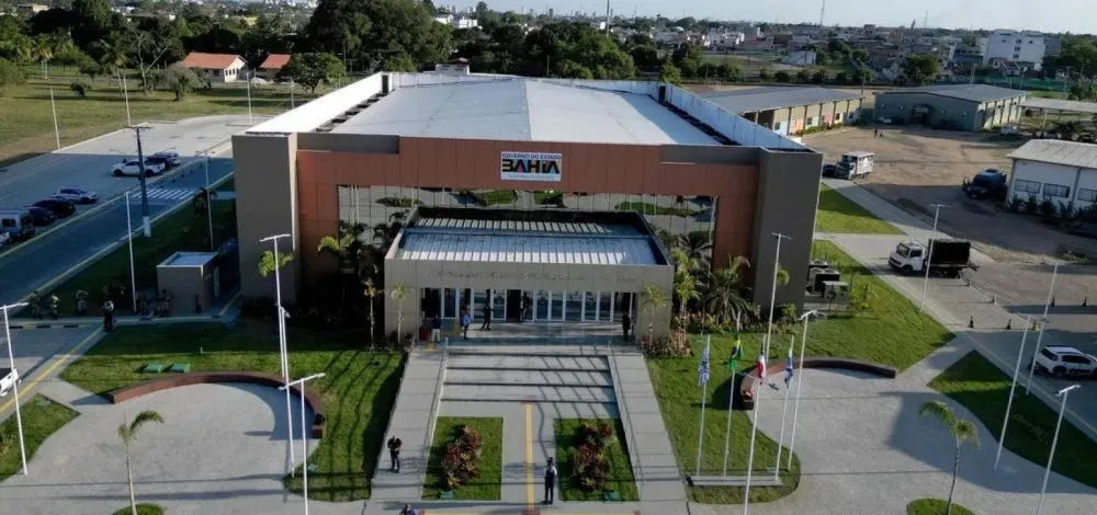 Feira de Santana inaugura o maior teatro do interior da Bahia