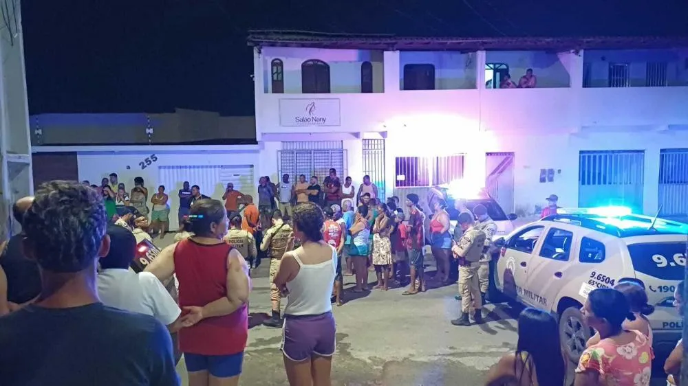 Adolescente é morto com cinco tiros no Sitio Matias