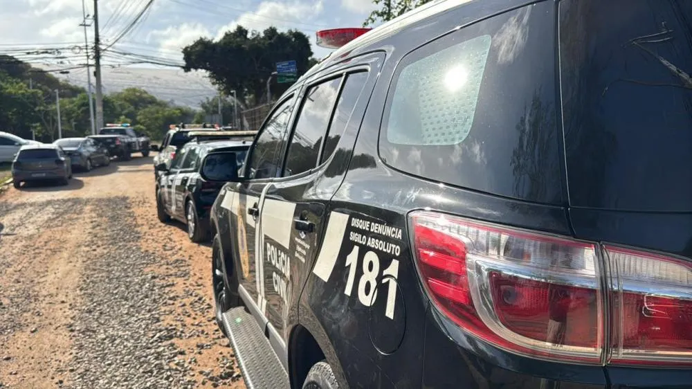 Casal é preso suspeito de crimes sexuais contra alunas de escola de vôlei