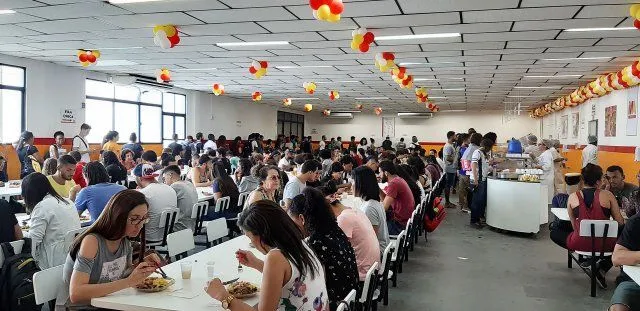 Homem morre dentro do refeitório da UEFS