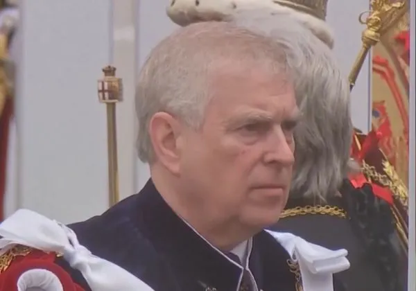 Ex-Príncipe Andrew, irmão do Rei Charles III, é preso