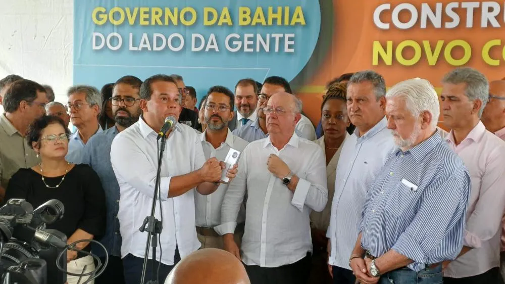 Prefeito José Ronaldo autoriza obras de drenagem, urbanização de lagoas e novos equipamentos no Papagaio