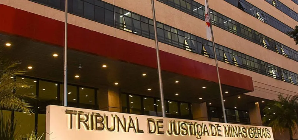 Homem acusado de estupro de vulnerável e mãe da vítima são presos após Justiça restaurar condenação