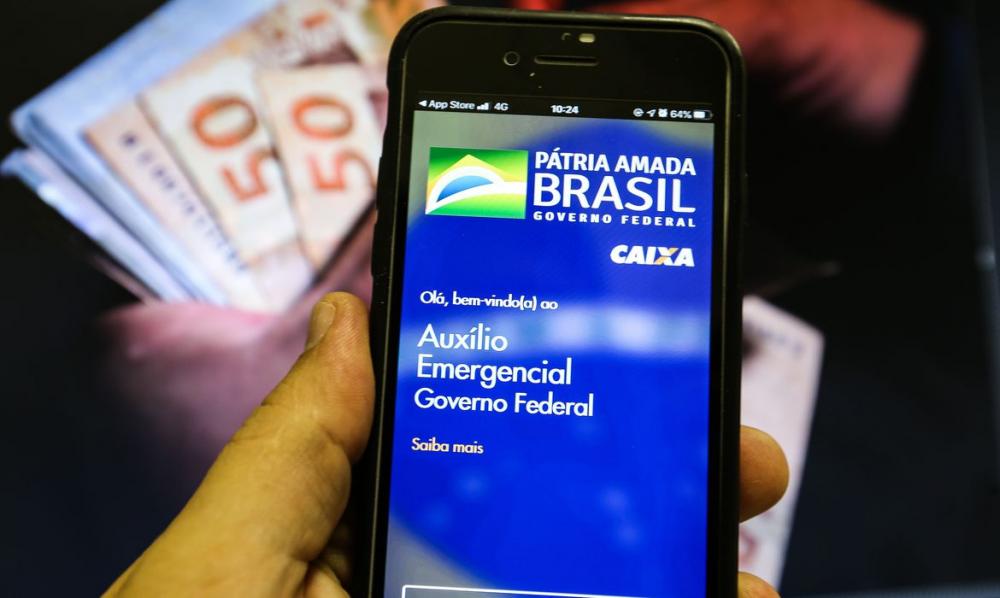Caixa paga hoje auxílio emergencial a nascidos em fevereiro