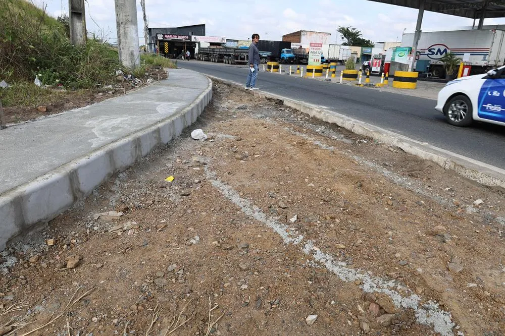 SMT conclui modificações no trânsito do entorno do viaduto da Cerb até a próxima semana