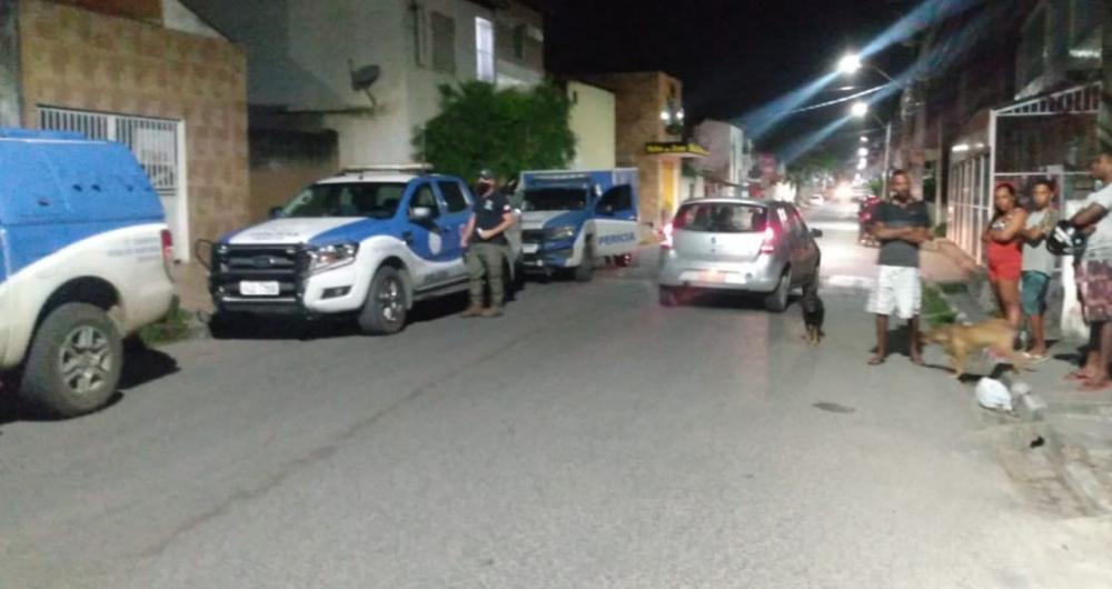 Casa é invadida e homem foi executado no sofá, na Chácara São Cosme 
