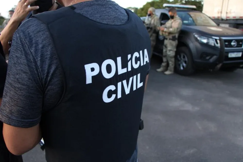 Suspeito é preso após ameaçar mulher e invadir casa mesmo com medida protetiva