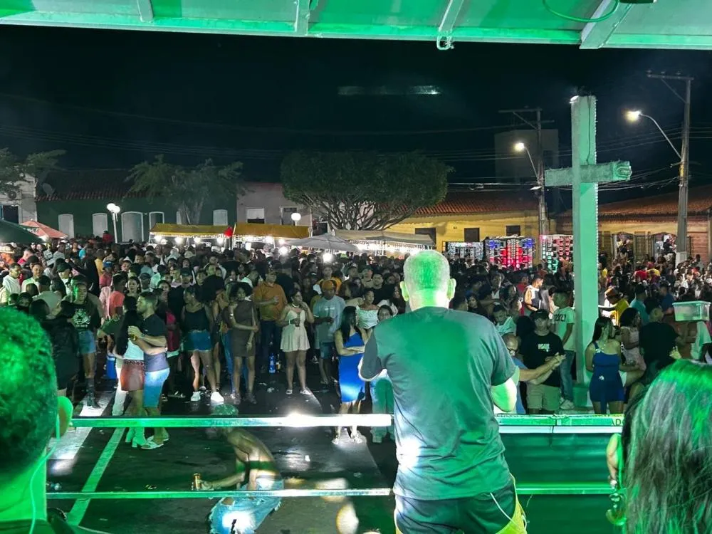 Xêro Perfumado anima Cavalgada dos Vizinhos e conquista público em Serra Preta