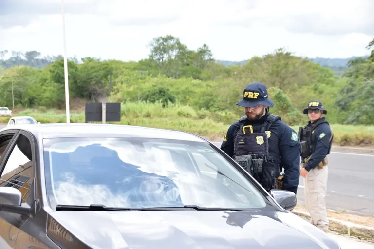 Idoso morre atropelado na BR-101 em Ibirapitanga; motorista foge