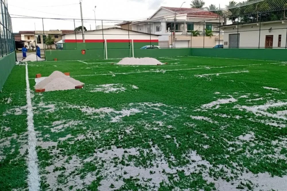Prefeitura de Feira realiza reforma e manutenção de 11 praças esportivas