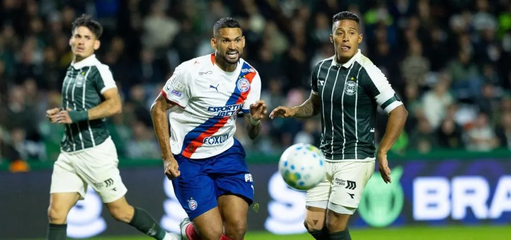 Bahia sofre apagão no segundo tempo e perde de virada para o Coritiba