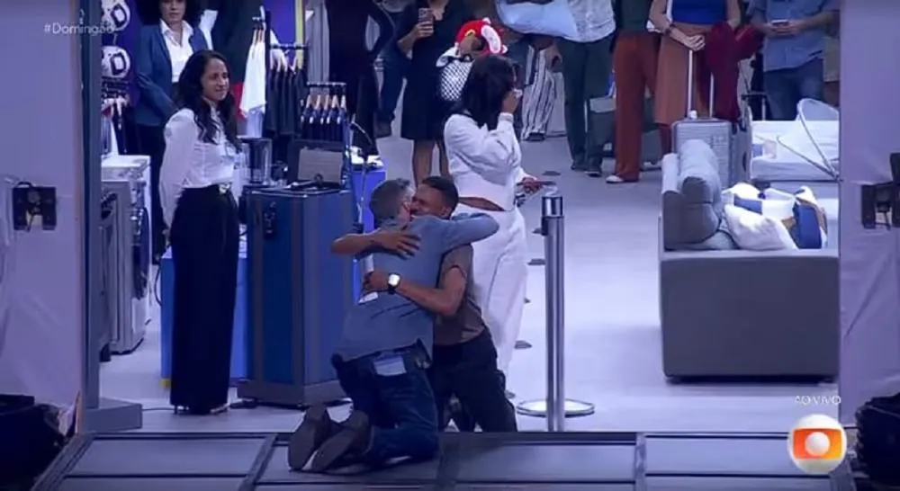 Projeto Seninha, de Feira de Santana, é homenageado no Domingão com Huck