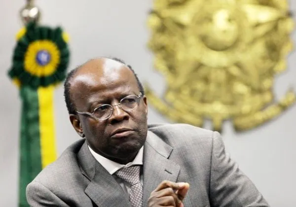 Joaquim Barbosa desiste de disputar a Presidência em 2026