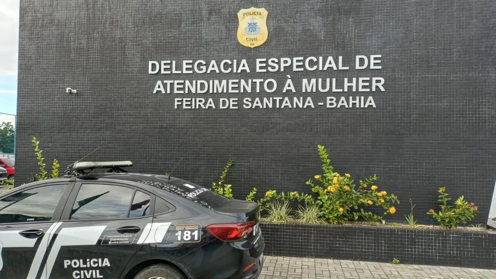 DEAM de Feira de Santana registra crescimento de 122% em inquéritos enviados à Justiça e aumento de 372% nas prisões
