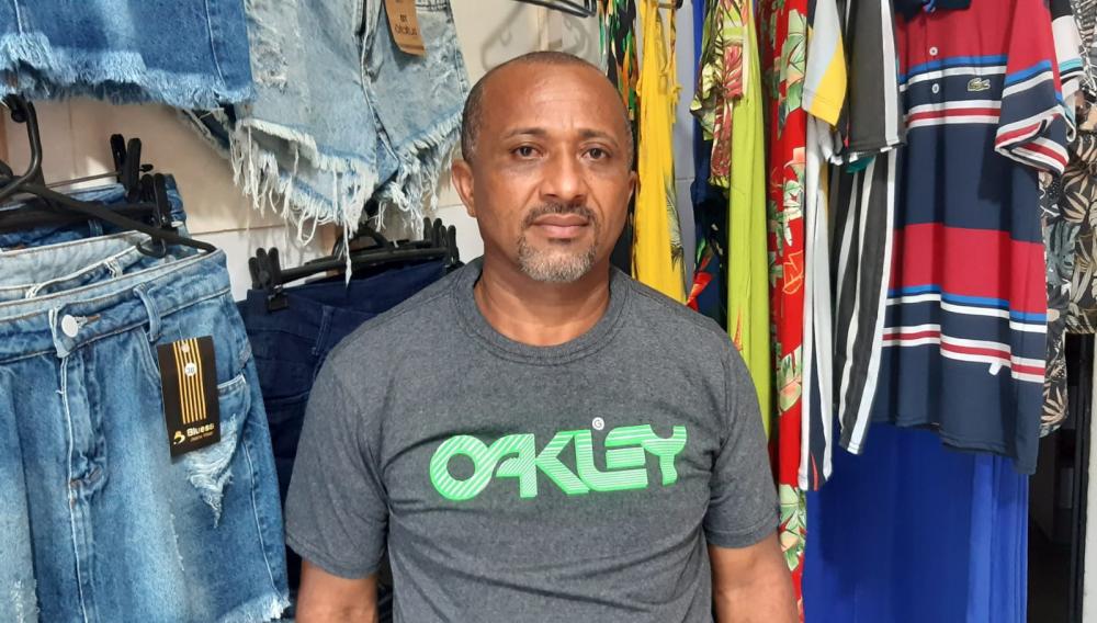 Desespero: Mulher tenta 