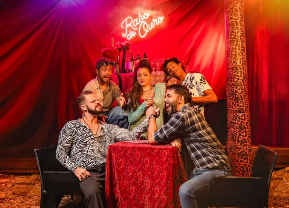 Espetáculo Musical do Arrocha retorna a Feira de Santana com sessão lotada no Teatro Sesc