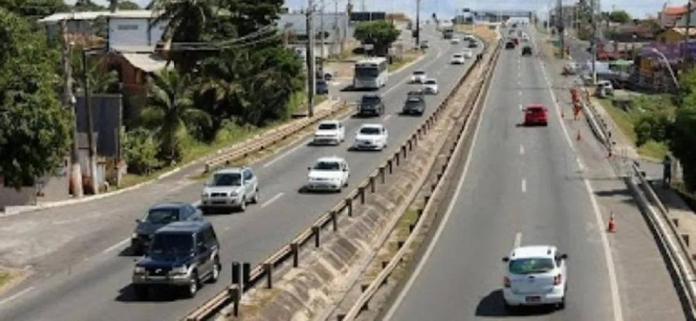 Obras provocam interdições parciais nas BAs 093 e 099 até este domingo, 2; confira mudanças