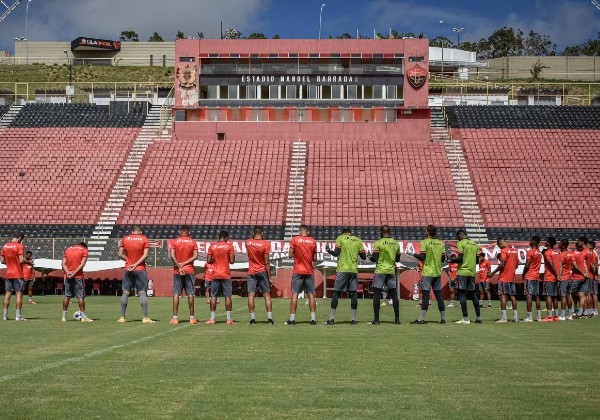 Chances de rebaixamento do Vitória caem para 85,6% após jogos do fim de semana