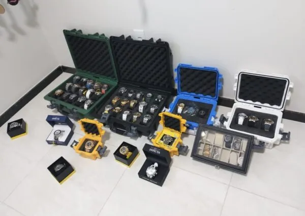 Polícia apreende 64 relógios de luxo ligados a líder do tráfico