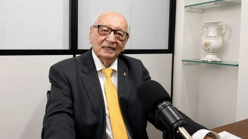 Aos 100 anos, primeiro reitor da Uefs é indicado ao Nobel da Paz de 2027