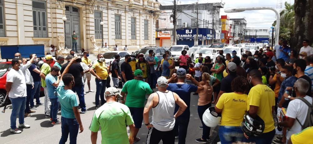 Feira: centenas de comerciantes e empresários realizam nova manifestação contra o lockdwon
