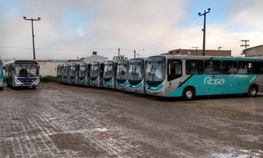 Empresa pagará salário segunda feira dia 8