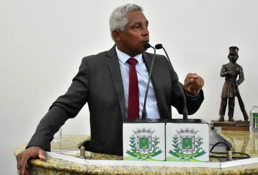 Aprovado há 60 dias, projeto que garante prioridade de vaga nas escolas, para criança com deficiência, ainda não foi sancionado