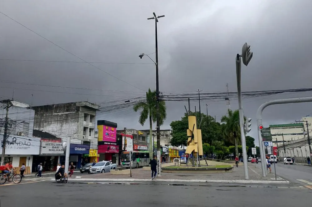 Alerta amarelo: Feira pode ter chuva de 50 mm e ventos de até 60 km/h, segundo Inmet