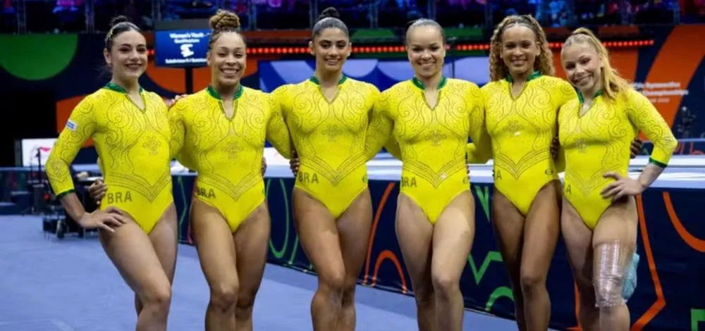 Rebeca Andrade lidera classificatória no salto e Brasil garante cinco finais no Mundial de Ginástica