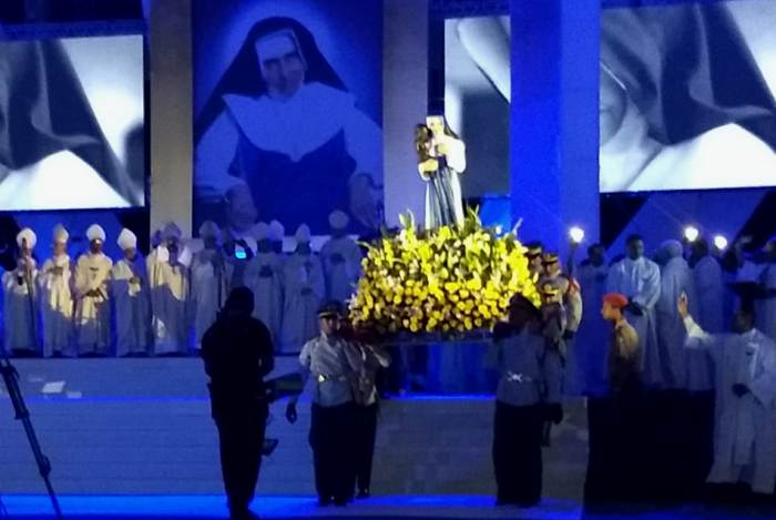 Senado aprova novo feriado nacional em homenagem a Santa Dulce; projeto vai para Câmara