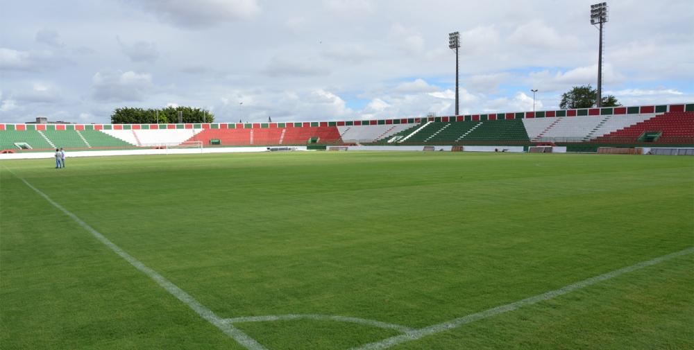 Gramado do Joia vai passar por manutenção preventiva