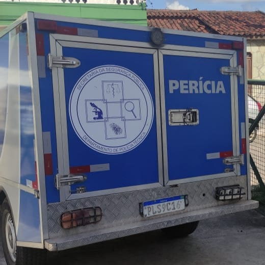 Homem executado com cerca de dez tiros de pistola e revolver no bairro Mangabeira.