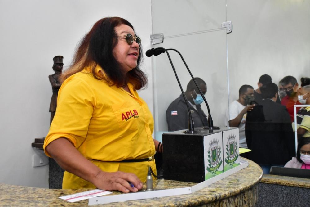 Presidente da APLB reclama de atrasos de salários de professores da rede municipal desde de abril