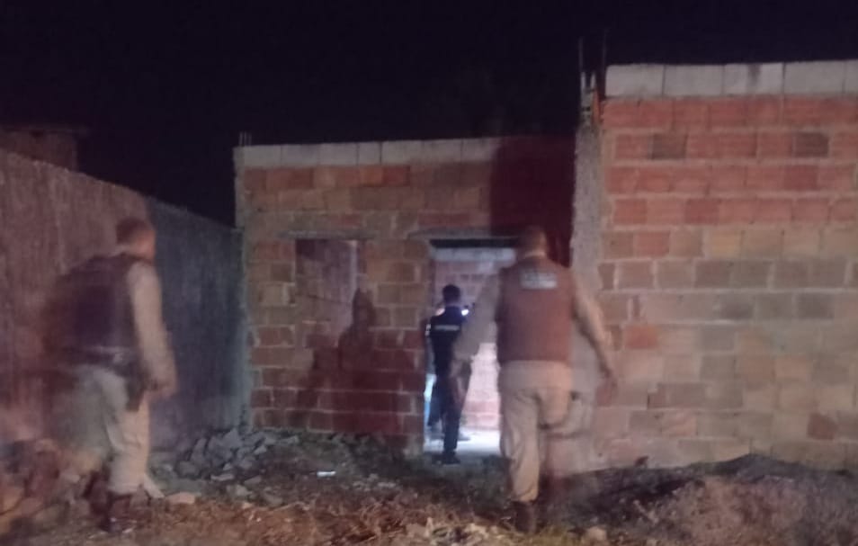 Adolescente encontrado morto em casa em construção no Santo Antônio dos Prazeres