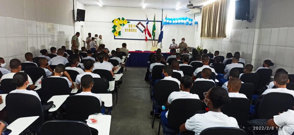 Aulas do Colégio da Polícia Militar começam segunda feira (14) na Bahia