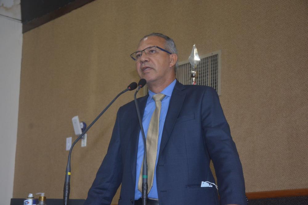 Deputado Carlos Geilson é contra a privatização da Embasa