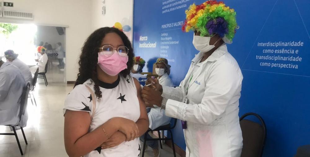 Feira ultrapassa 20 mil doses aplicadas em crianças e vacinação continua hoje