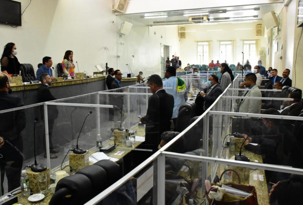 Com 61 emendas para beneficiar a população, Câmara aprova Orçamento Municipal